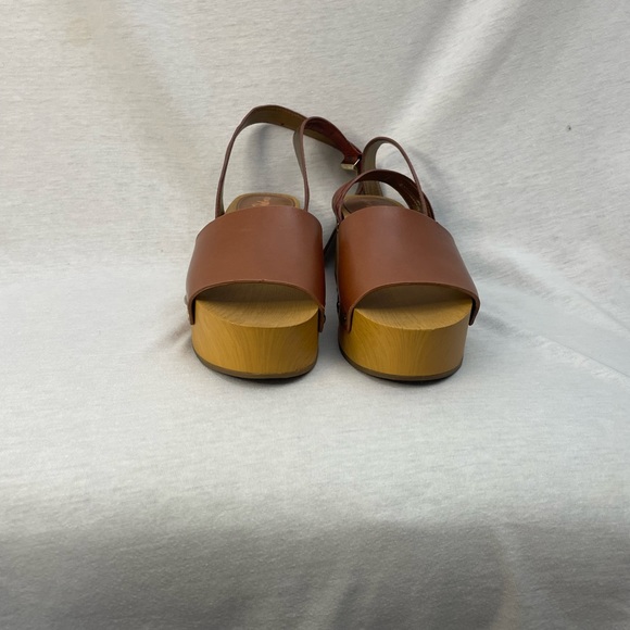 Brown, Sam Edelman sandles, clogs.  Size7 - Picture 3 of 6
